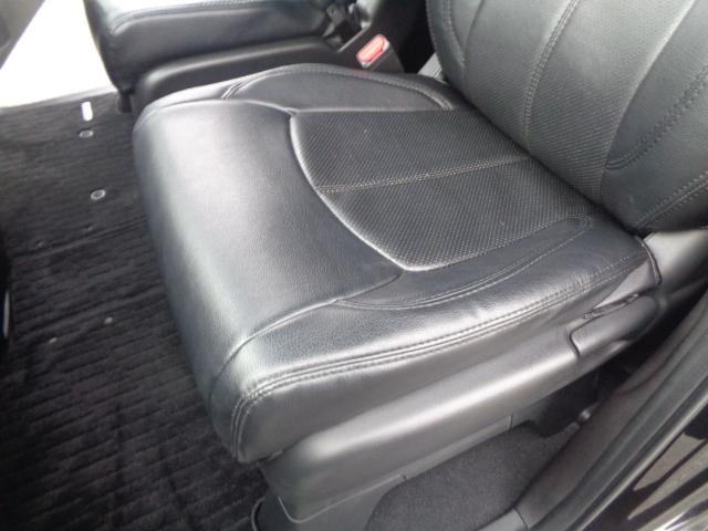 ステップワゴンスパーダ Z ワンオーナー 純正フルセグナビ DVD 両側パワスラ ビルトインETC バックカメラ パドルシフト 後席モニター 革調シートカバー オートライト スマートキー 純正AW ステリモ(42枚目)