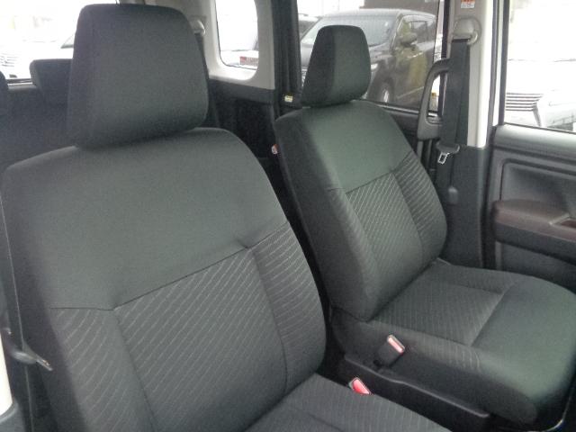 タンク Ｘ　社外地デジナビ　パワスラ　　ＥＴＣ　オートライト　スマートキー　プッシュスタート（26枚目）