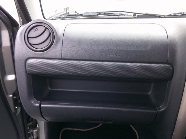 販売車輌は全車１年間走行距離無制限の保証付きです。全国保証になりますので遠方のお客様でもお近くの各ディーラーにて保証修理が可能です。また２年〜３年の長期保証プランもご準備しています。