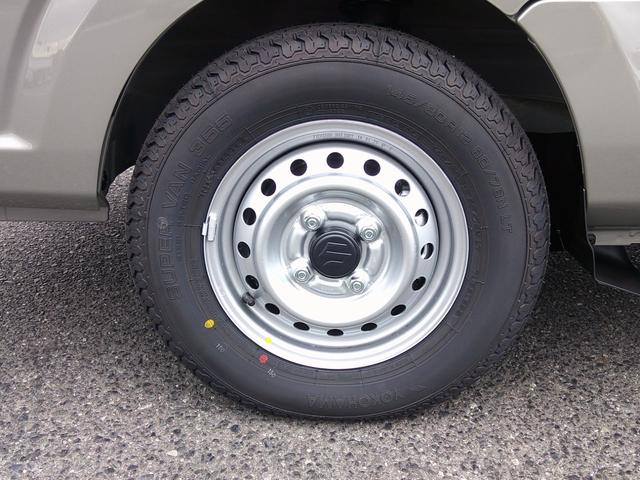 スーパーキャリイ Ｘ　未使用車　４ＷＤ　ＡＴ　ＬＥＤオートヘッド　鳥居付き　キーレス　ブレーキサポート　パーキングソナー　新車保証　オーバーヘッドコンソール　荷台ライト（24枚目）