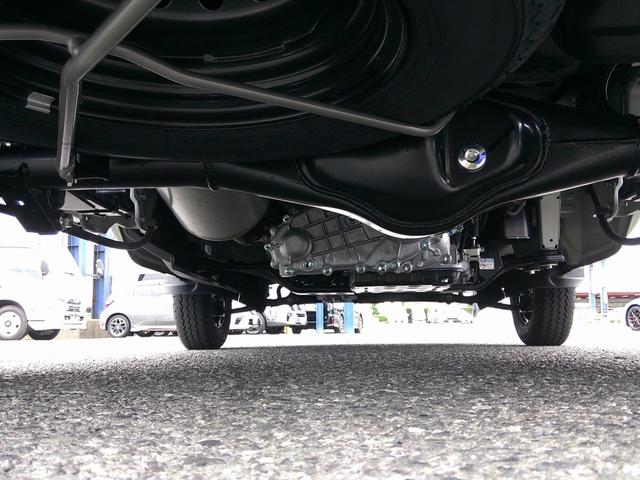 スーパーキャリイ Ｘ　未使用車　４ＷＤ　ＡＴ　ＬＥＤオートヘッド　鳥居付き　キーレス　ブレーキサポート　パーキングソナー　新車保証　オーバーヘッドコンソール　荷台ライト（26枚目）