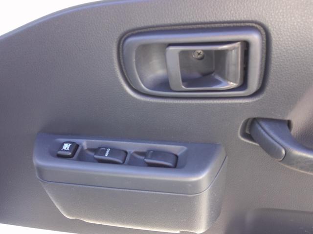 ハイゼットトラック エクストラ５５ｔｈアニバーサリーゴールドエディション　キーレス　荷台マット　ＣＤオーディオ　フォグ　パワステ　ＰＷ　荷台ライト（28枚目）