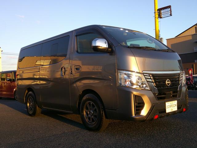 キャラバン ロングプレミアムＧＸ　アルパイン１１インチフルセグナビ　ＤＶＤ　ＢＴ　ＨＤＭＩ　アラウンドビュー　パワスラ　デジタルインアーミラー　ＬＥＤヘッド　前後ドラレコ　カヤバ製ショック　スマートキー（5枚目）