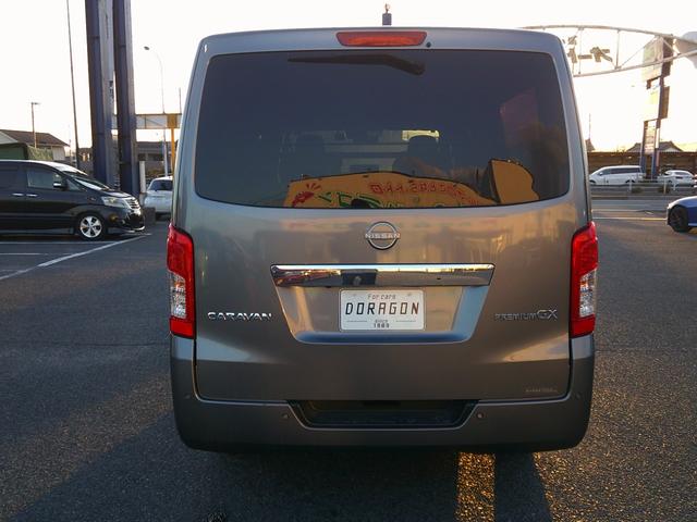 キャラバン ロングプレミアムＧＸ　アルパイン１１インチフルセグナビ　ＤＶＤ　ＢＴ　ＨＤＭＩ　アラウンドビュー　パワスラ　デジタルインアーミラー　ＬＥＤヘッド　前後ドラレコ　カヤバ製ショック　スマートキー（9枚目）