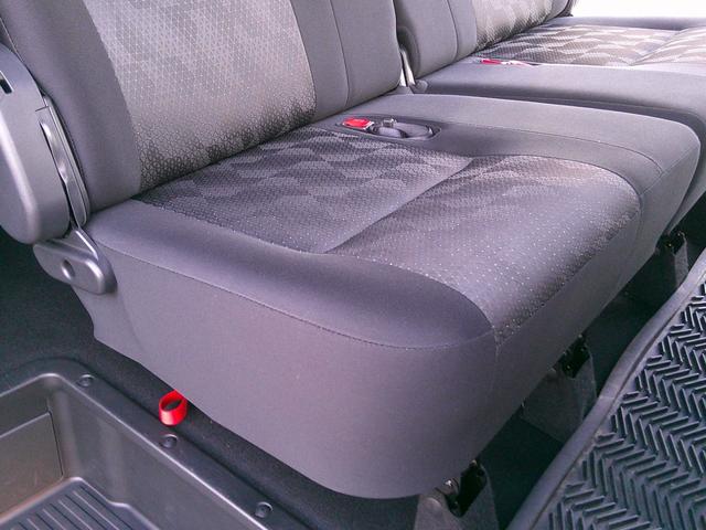 キャラバン ロングプレミアムＧＸ　アルパイン１１インチフルセグナビ　ＤＶＤ　ＢＴ　ＨＤＭＩ　アラウンドビュー　パワスラ　デジタルインアーミラー　ＬＥＤヘッド　前後ドラレコ　カヤバ製ショック　スマートキー（53枚目）