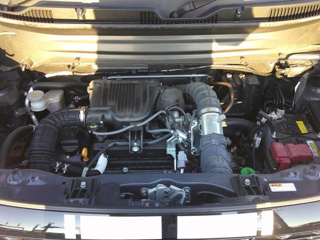 販売車輌は全車１年間走行距離無制限の保証付きです。全国保証になりますので遠方のお客様でもお近くの各ディーラーにて保証修理が可能です。また２年〜３年の長期保証プランもご準備しています。