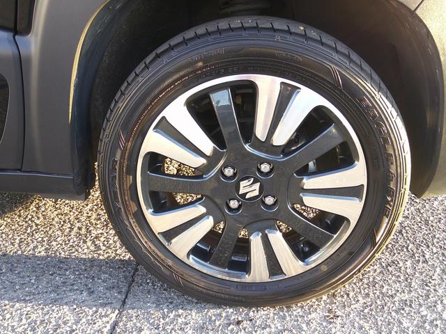 販売車輌は全車１年間走行距離無制限の保証付きです。全国保証になりますので遠方のお客様でもお近くの各ディーラーにて保証修理が可能です。また２年〜３年の長期保証プランもご準備しています。