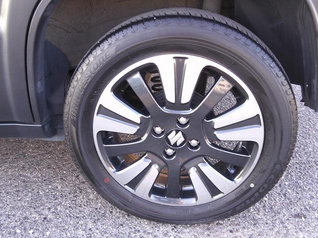 販売車輌は全車１年間走行距離無制限の保証付きです。全国保証になりますので遠方のお客様でもお近くの各ディーラーにて保証修理が可能です。また２年〜３年の長期保証プランもご準備しています。