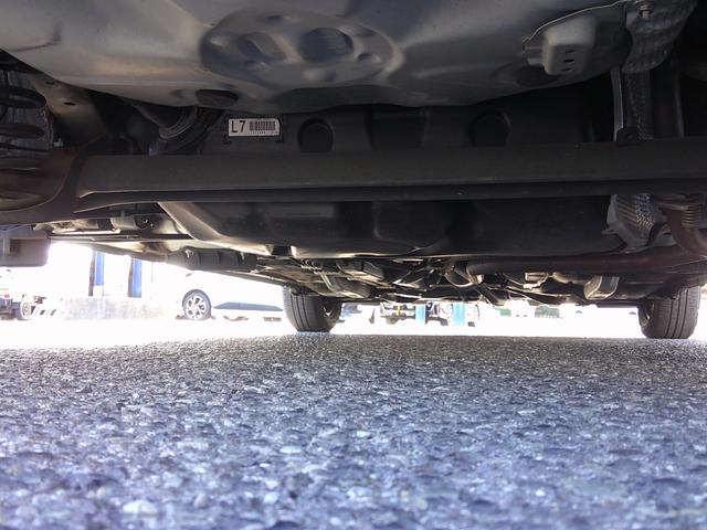 ヴィッツ Ｆ　純正地デジナビ　Ｂｌｕｅｔｏｏｔｈ　バックカメラ　ＥＴＣ　トヨタセーフティ　オートハイビーム　スマートキー×２　プッシュスタート（17枚目）