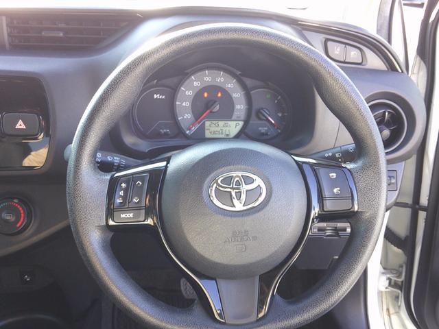 ヴィッツ Ｆ　純正地デジナビ　Ｂｌｕｅｔｏｏｔｈ　バックカメラ　ＥＴＣ　トヨタセーフティ　オートハイビーム　スマートキー×２　プッシュスタート（29枚目）