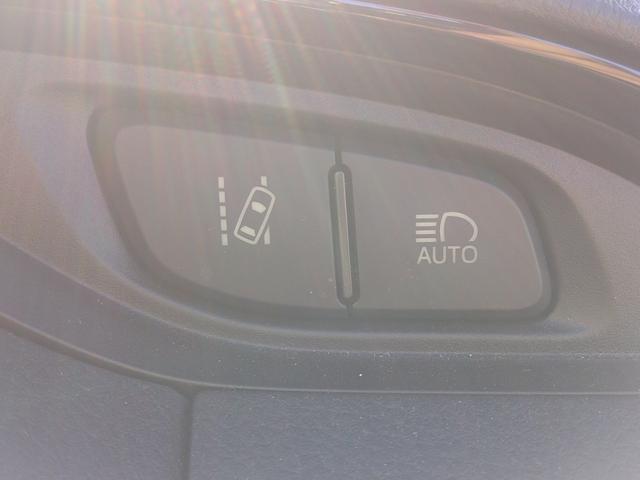 ヴィッツ Ｆ　純正地デジナビ　Ｂｌｕｅｔｏｏｔｈ　バックカメラ　ＥＴＣ　トヨタセーフティ　オートハイビーム　スマートキー×２　プッシュスタート（33枚目）