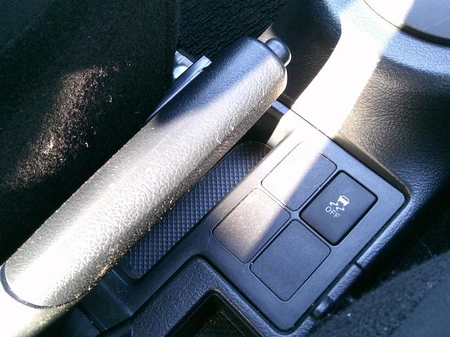 ヴィッツ Ｆ　純正地デジナビ　Ｂｌｕｅｔｏｏｔｈ　バックカメラ　ＥＴＣ　トヨタセーフティ　オートハイビーム　スマートキー×２　プッシュスタート（40枚目）