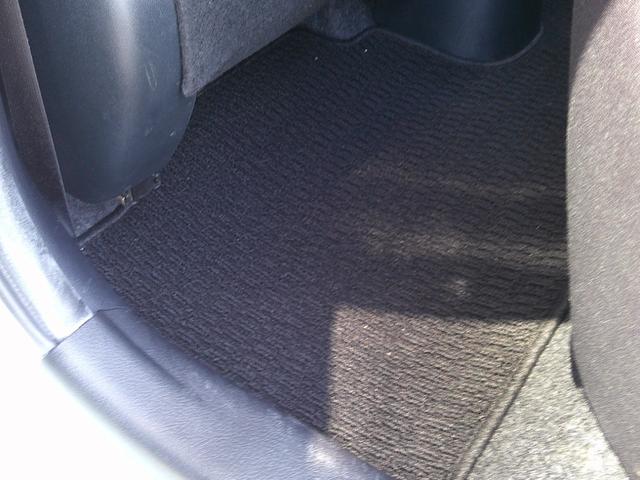 ヴィッツ Ｆ　純正地デジナビ　Ｂｌｕｅｔｏｏｔｈ　バックカメラ　ＥＴＣ　トヨタセーフティ　オートハイビーム　スマートキー×２　プッシュスタート（50枚目）