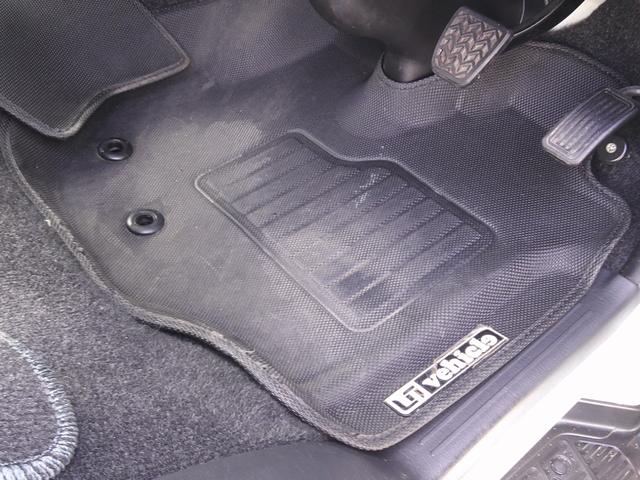 ハイエースバン スーパーGL ダークプライム フルセグナビ DVD Bluetooth バックカメラ 両側パワスラ LEDヘッド ETC ドラレコ スマートキー ハーフレザー AC100V 電格ミラー プッシュスタート(27枚目)