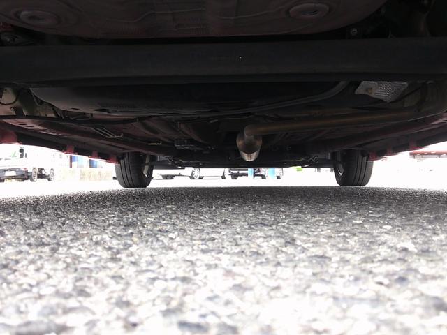 デリカＤ：２ カスタムハイブリッドＭＶ　フルセグナビ　ＤＶＤ　両側パワスラ　シートヒーター　ブレーキサポート　クルーズコントロール　スマートキー×２　純正ＡＷ　ＬＥＤオートヘッド（17枚目）