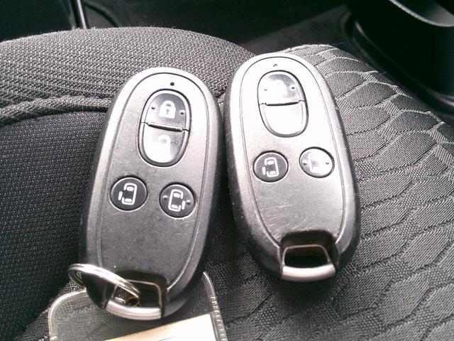 デリカＤ：２ カスタムハイブリッドＭＶ　フルセグナビ　ＤＶＤ　両側パワスラ　シートヒーター　ブレーキサポート　クルーズコントロール　スマートキー×２　純正ＡＷ　ＬＥＤオートヘッド（42枚目）