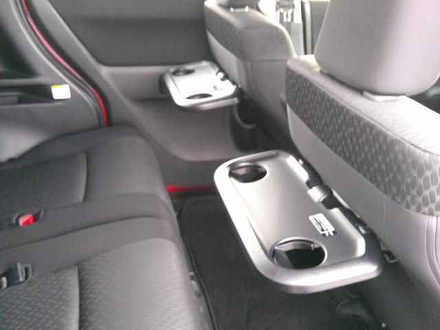 デリカＤ：２ カスタムハイブリッドＭＶ　フルセグナビ　ＤＶＤ　両側パワスラ　シートヒーター　ブレーキサポート　クルーズコントロール　スマートキー×２　純正ＡＷ　ＬＥＤオートヘッド（55枚目）