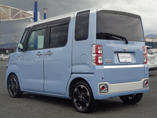 ピクシスメガ Ｇターボ　レジャーエディションＳＡＩＩＩ　禁煙車　純正フルセグナビＤＶＤ　ＢＴ　ＨＤＭＩ　シートヒーター　ラゲージボード　アッパーシステムレール　オーバーヘッドネット　インテリアイルミ　ＥＴＣ２．０　両側パワスラ　ドライビングサポート（18枚目）