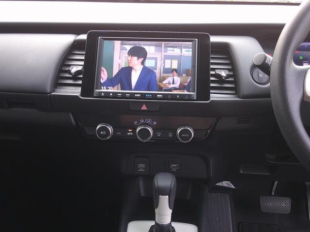 フィット ホーム 純正フルセグナビ DVD BT バックカメラ 前後ドラレコ 電動パーキング スマートキー×2 パーキングソナー LEDオートヘッド クルーズコントロール ステリモ 衝突軽減ブレーキ ハーフレザー(36枚目)