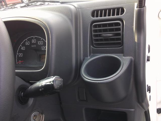 キャリイトラック KX MT 4WD ゴムマット 荷台ライト フォグ CDオーディオ エアコン パワステ パワーウィンドウ(36枚目)