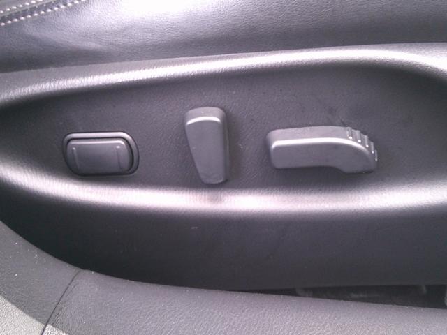 フーガハイブリッド Aパッケージ 純正フルセグナビDVD アラウンドビュー ドラレコ ビルトインETC スマートキー×2 ステリモ パワーシート ハーフレザー パーキングソナー クルーズコントロール(27枚目)