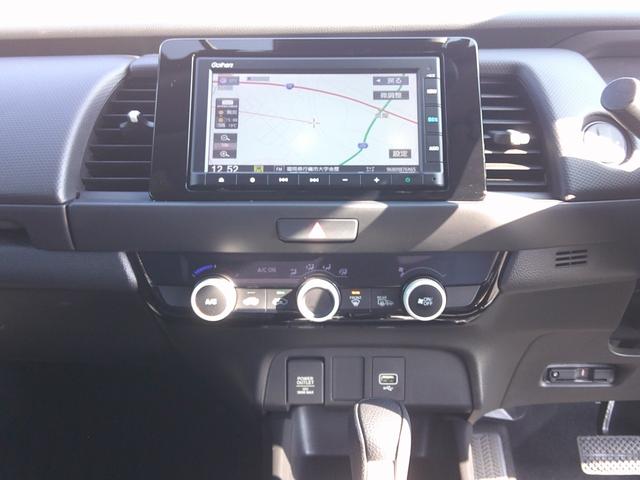 フィット ベーシック　純正ナビ　Ｂｌｕｅｔｏｏｔｈ　バックカメラ　前後ドラレコ　スマートキー×２　オートＬＥＤヘッド　クルーズコントロール　ビルトインＥＴＣ　電動パーキング　パーキングソナー　ステリモ（37枚目）