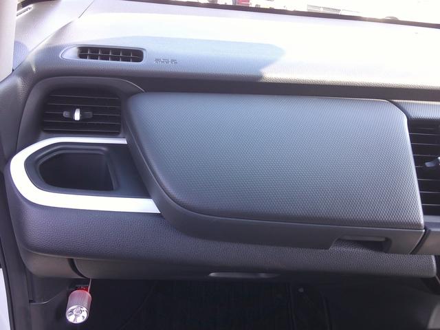 フィット ベーシック　純正ナビ　Ｂｌｕｅｔｏｏｔｈ　バックカメラ　前後ドラレコ　スマートキー×２　オートＬＥＤヘッド　クルーズコントロール　ビルトインＥＴＣ　電動パーキング　パーキングソナー　ステリモ（47枚目）