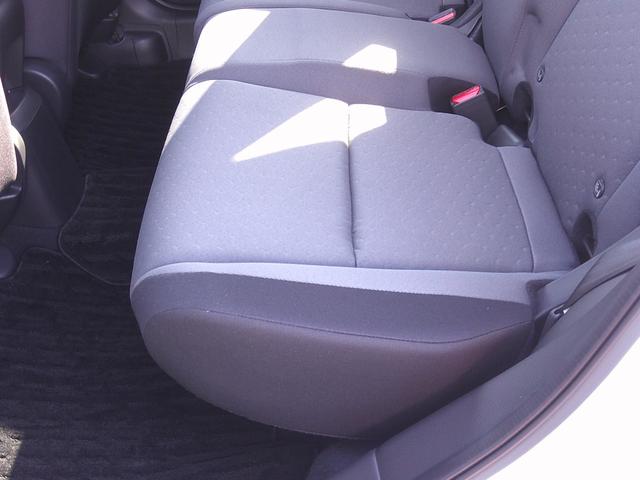 フィット ベーシック　純正ナビ　Ｂｌｕｅｔｏｏｔｈ　バックカメラ　前後ドラレコ　スマートキー×２　オートＬＥＤヘッド　クルーズコントロール　ビルトインＥＴＣ　電動パーキング　パーキングソナー　ステリモ（52枚目）