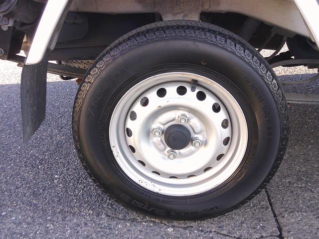 ハイゼットトラック スタンダードＳＡＩＩＩｔ　ＡＴ　４ＷＤ　ブレーキサポート　ＥＴＣ　ＬＥＤヘッド　ゴムマット　純正オーディオ　横滑り防止（20枚目）