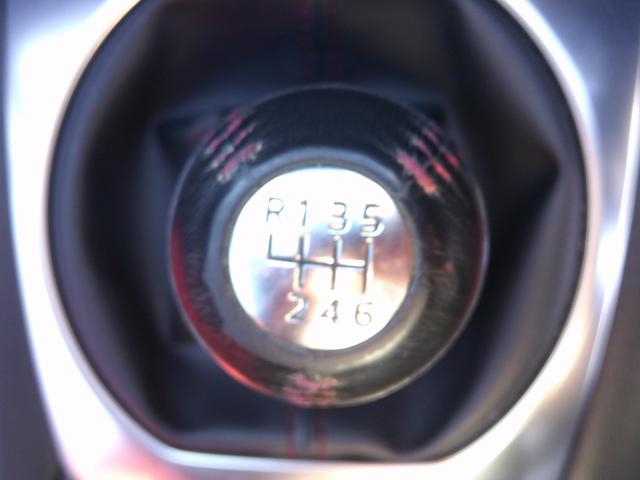 ロードスター Ｓ　６ＭＴ　オープン　ＥＴＣ　純正ブラックＡＷ　革調シートカバー　スマートキー　プッシュスタート　純正オーディオ（35枚目）
