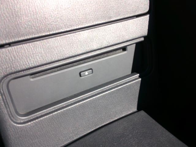 ロードスター Ｓ　６ＭＴ　オープン　ＥＴＣ　純正ブラックＡＷ　革調シートカバー　スマートキー　プッシュスタート　純正オーディオ（37枚目）