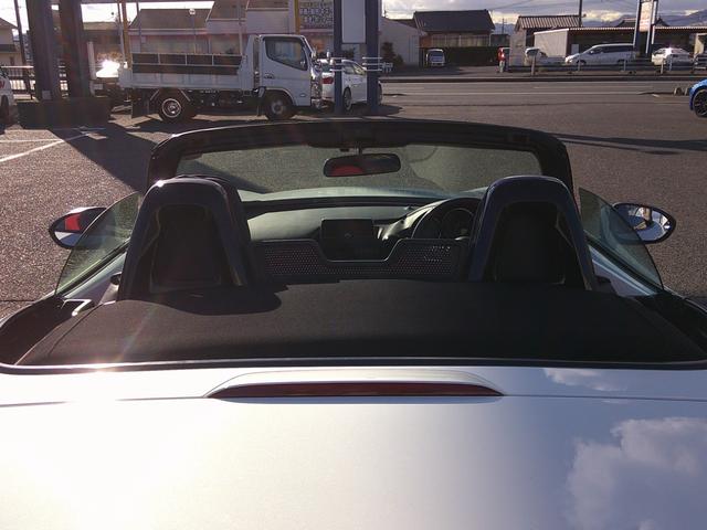 ロードスター Ｓ　６ＭＴ　オープン　ＥＴＣ　純正ブラックＡＷ　革調シートカバー　スマートキー　プッシュスタート　純正オーディオ（47枚目）