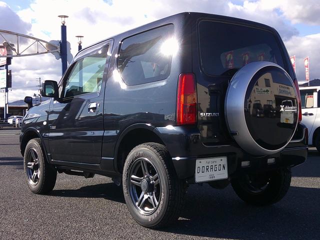 ジムニー クロスアドベンチャー　ワンオーナー　ＭＴ　４ＷＤ　フルセグナビ　ＤＶＤ　ＢＴ　ＨＤＭＩ　ＥＴＣ　シートヒーター　禁煙車　純正ＡＷ　合皮シート　キーレス　電格ミラー（11枚目）