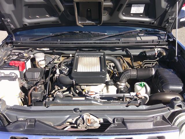 ジムニー クロスアドベンチャー　ワンオーナー　ＭＴ　４ＷＤ　フルセグナビ　ＤＶＤ　ＢＴ　ＨＤＭＩ　ＥＴＣ　シートヒーター　禁煙車　純正ＡＷ　合皮シート　キーレス　電格ミラー（13枚目）