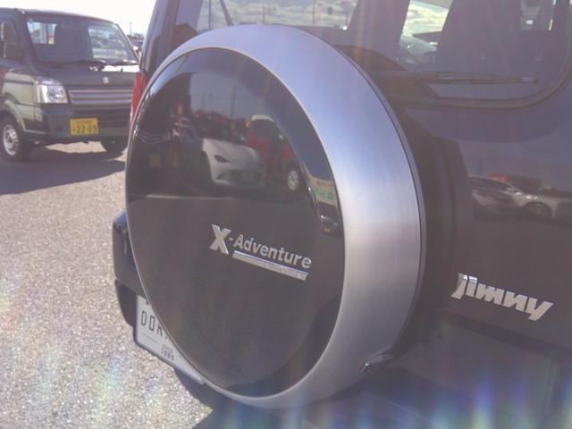 ジムニー クロスアドベンチャー　ワンオーナー　ＭＴ　４ＷＤ　フルセグナビ　ＤＶＤ　ＢＴ　ＨＤＭＩ　ＥＴＣ　シートヒーター　禁煙車　純正ＡＷ　合皮シート　キーレス　電格ミラー（19枚目）