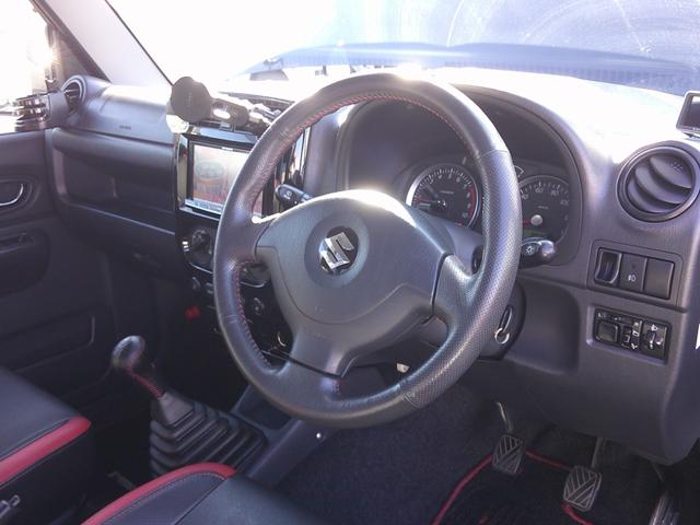 ジムニー クロスアドベンチャー　ワンオーナー　ＭＴ　４ＷＤ　フルセグナビ　ＤＶＤ　ＢＴ　ＨＤＭＩ　ＥＴＣ　シートヒーター　禁煙車　純正ＡＷ　合皮シート　キーレス　電格ミラー（26枚目）