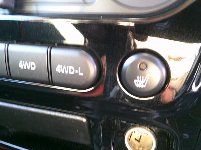 ジムニー クロスアドベンチャー　ワンオーナー　ＭＴ　４ＷＤ　フルセグナビ　ＤＶＤ　ＢＴ　ＨＤＭＩ　ＥＴＣ　シートヒーター　禁煙車　純正ＡＷ　合皮シート　キーレス　電格ミラー（37枚目）