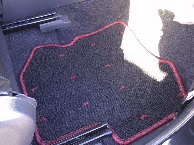 ジムニー クロスアドベンチャー　ワンオーナー　ＭＴ　４ＷＤ　フルセグナビ　ＤＶＤ　ＢＴ　ＨＤＭＩ　ＥＴＣ　シートヒーター　禁煙車　純正ＡＷ　合皮シート　キーレス　電格ミラー（48枚目）