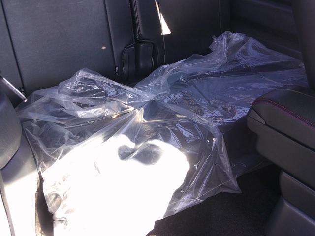 ジムニー クロスアドベンチャー　ワンオーナー　ＭＴ　４ＷＤ　フルセグナビ　ＤＶＤ　ＢＴ　ＨＤＭＩ　ＥＴＣ　シートヒーター　禁煙車　純正ＡＷ　合皮シート　キーレス　電格ミラー（49枚目）