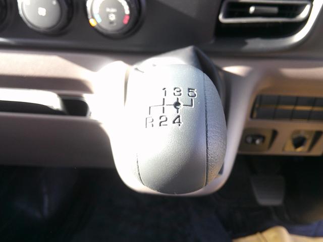 キャンター Ｗキャブ全低床　登録済未使用車　Ｂｌｕｅｔｏｏｔｈ付きオーディオ　バックカメラ　フル液晶メーター　スマートキー×２　ラバーマット　電格ミラー　サイドバイザー（41枚目）