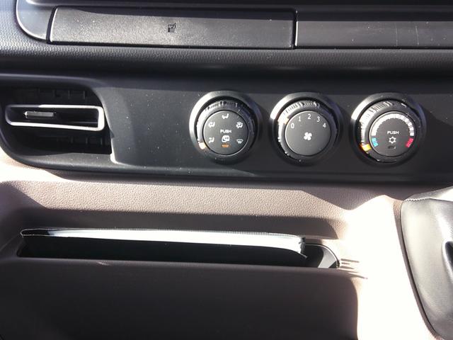 キャンター Ｗキャブ全低床　登録済未使用車　Ｂｌｕｅｔｏｏｔｈ付きオーディオ　バックカメラ　フル液晶メーター　スマートキー×２　ラバーマット　電格ミラー　サイドバイザー（42枚目）