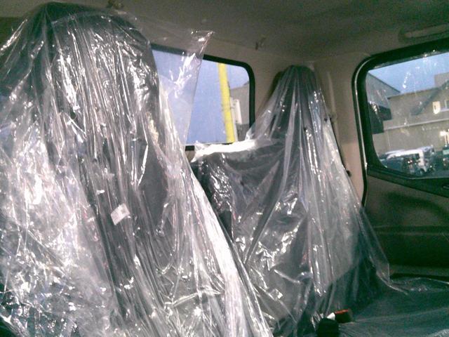 キャンター ダンプ　登録済未使用車　ダンプ　純正Ｂｌｕｅｔｏｏｔｈ付きオーディオ　バックカメラ　スマートキー×２　ＬＥＤヘッド　フル液晶モニター　電格ミラー　ラバーマット（29枚目）