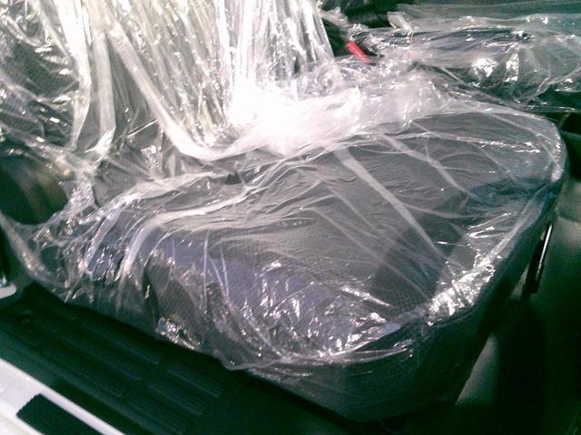 キャンター ダンプ　登録済未使用車　ダンプ　純正Ｂｌｕｅｔｏｏｔｈ付きオーディオ　バックカメラ　スマートキー×２　ＬＥＤヘッド　フル液晶モニター　電格ミラー　ラバーマット（30枚目）