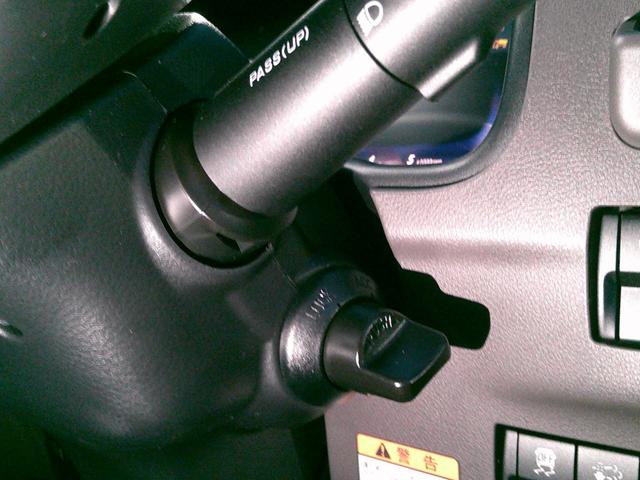 キャンター ダンプ　登録済未使用車　ダンプ　純正Ｂｌｕｅｔｏｏｔｈ付きオーディオ　バックカメラ　スマートキー×２　ＬＥＤヘッド　フル液晶モニター　電格ミラー　ラバーマット（36枚目）