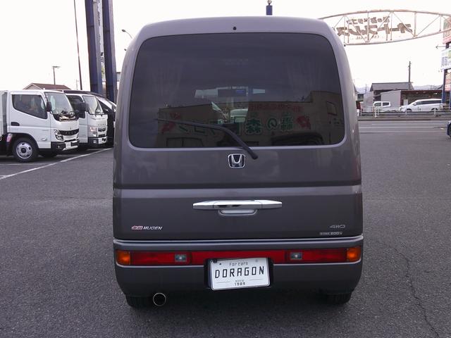 バモスホビオプロ ベースグレード　キャンピング仕様　給排水ポリタンク　シャワーシンク　４ＷＤ　ＥＴＣ　ディスプレイオーディオ　社外ＡＷ・グリル（11枚目）