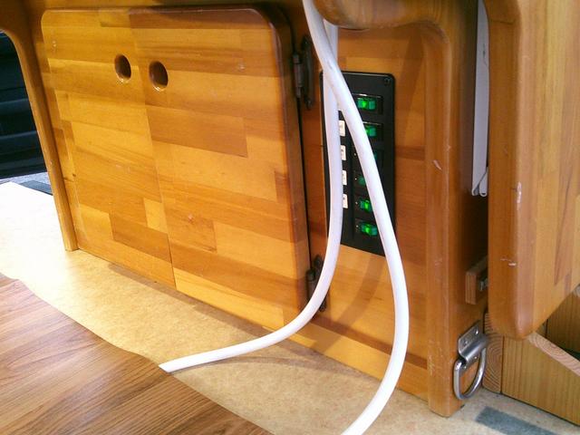 バモスホビオプロ ベースグレード　キャンピング仕様　給排水ポリタンク　シャワーシンク　４ＷＤ　ＥＴＣ　ディスプレイオーディオ　社外ＡＷ・グリル（53枚目）