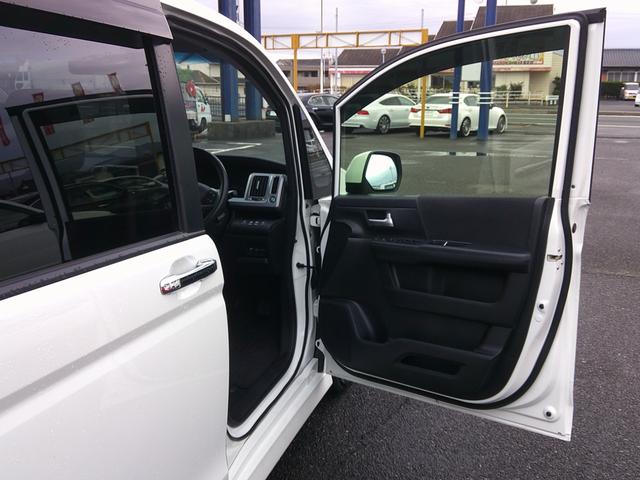 �̔����q�͑S�ԂP�N�ԑ��s�����������̕ۏؕt���ł��B�S���ۏ؂ɂȂ�܂��̂ŉ����̂��q�l�ł����߂��̊e�f�B�[���[�ɂĕۏ؏C�����\�ł��B�܂��Q�N�`�R�N�̒����ۏ؃v���������������Ă��܂��B