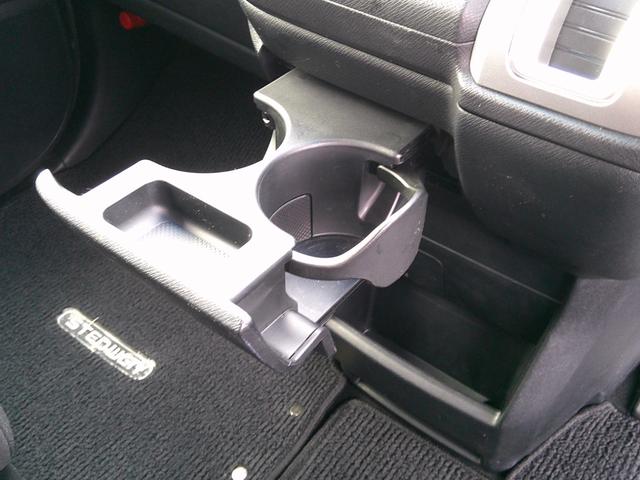 �̔����q�͑S�ԂP�N�ԑ��s�����������̕ۏؕt���ł��B�S���ۏ؂ɂȂ�܂��̂ŉ����̂��q�l�ł����߂��̊e�f�B�[���[�ɂĕۏ؏C�����\�ł��B�܂��Q�N�`�R�N�̒����ۏ؃v���������������Ă��܂��B