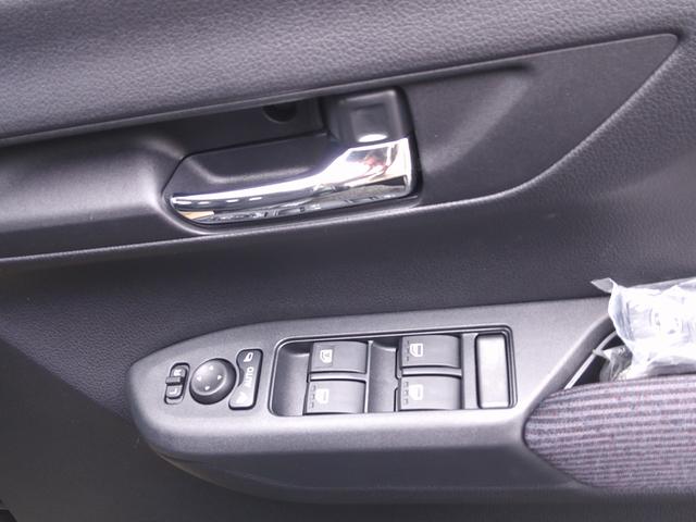 ムーヴ ＲＳ　新車保証　フロアマット　ドアバイザー　スマートキー×２　両側パワスラ　ＬＥＤオートヘッド　純正ＡＷ　クルーズコントロール　電動パーキング　ブレーキホールド（23枚目）