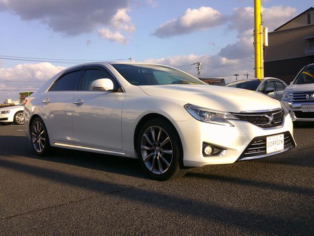 マークＸ プレミアム　８インチフルセグナビ　ＤＶＤ　ＢＴ　バックカメラ　シートヒーター　ミラー型ドラレコ　パワーシート　スマートキー×２　リアサンシェード　クルーズコントロール　ＥＴＣ　ハーフレザー　プッシュスタート（5枚目）